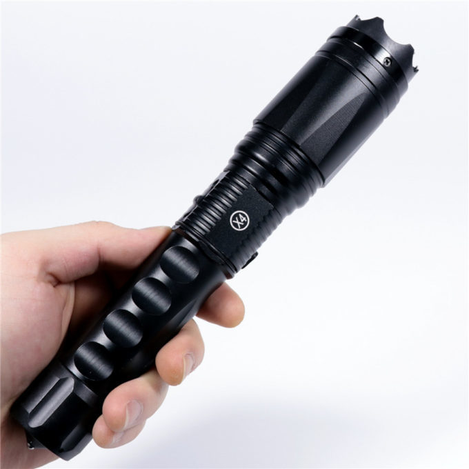 高壓電棍最高電壓是多少？