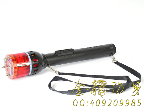 TW-303型多功能大功率防暴電擊器 TW-303型多功能大功率防暴電擊器