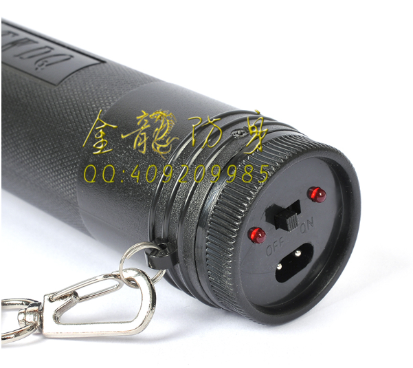 TW-303型多功能大功率防暴電擊器 TW-303型多功能大功率防暴電擊器