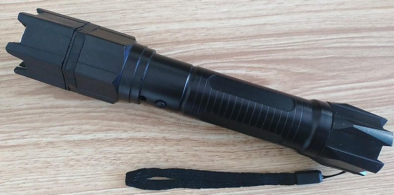 仿泰瑟1109型高壓防身電棍 